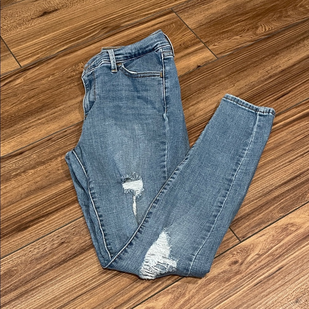 Levi's 710 Classic Blue Skinny Jeans